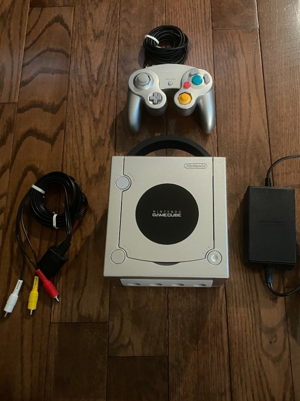 Nintendo GameCube Silver Bundle with Official Controller Plus